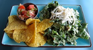 Tediberto's salad (with chips and salsa)